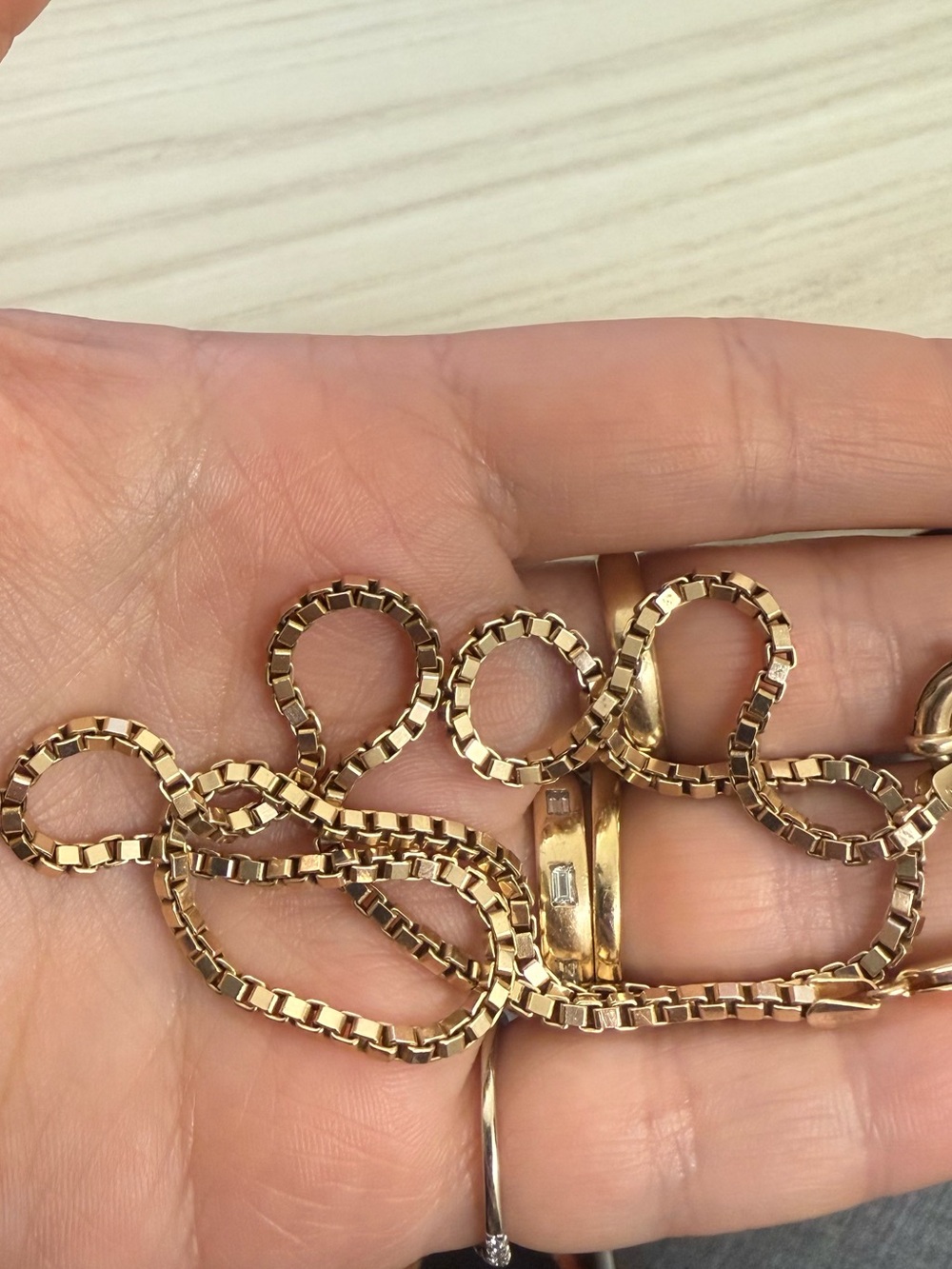 14K Solid Gold Vintage Italian Box Chain Necklace